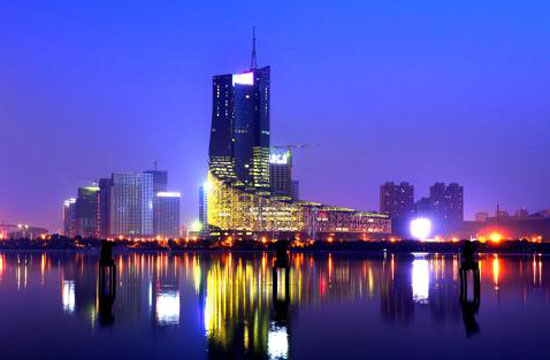 天鵝湖廣場(chǎng)